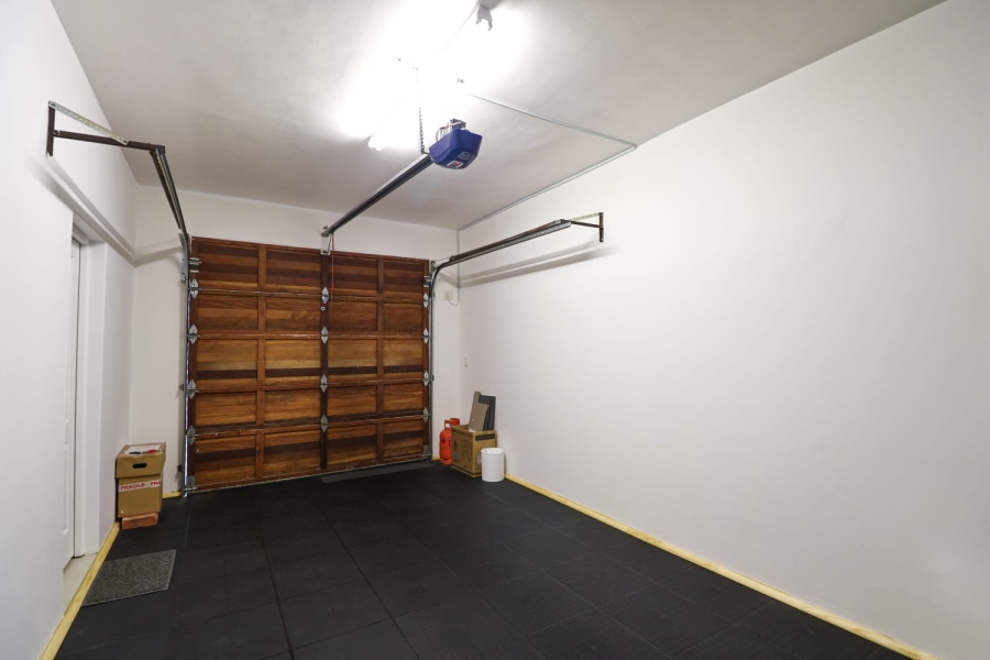 2 Bedroom Property for Sale in Cola Beach Western Cape